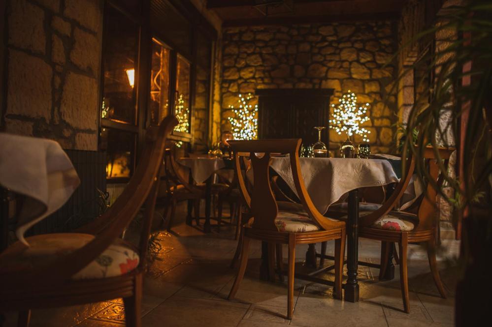 Balneario De Corconte Hotel Cabanas de Virtus Bagian luar foto